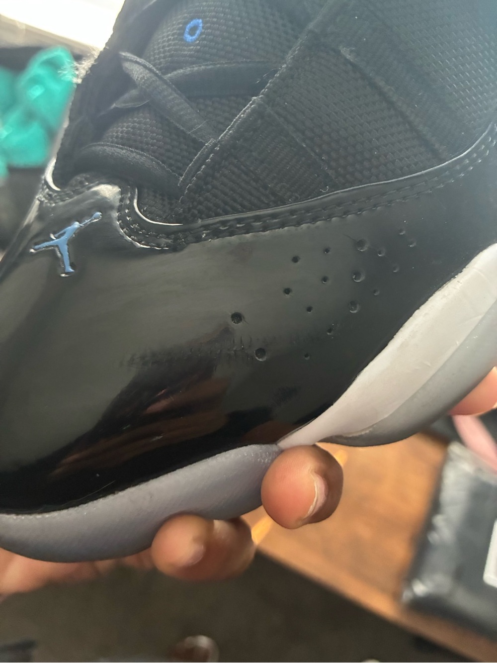 Men’s Jordan 6 Rings - Picture 3 of 4
